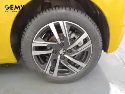 Photo 10 Peugeot 208  PureTech 100 S&S BVM6