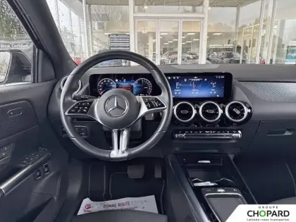 Photo 11 Mercedes GLA  250 e 8G-DCT