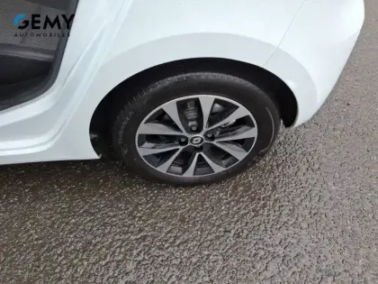 Photo 10 Renault Clio  E-Tech 140 - 21N