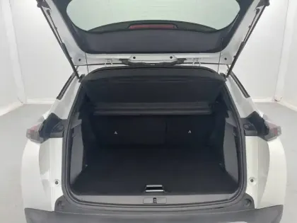 Photo 12 Peugeot 2008  PureTech 130 S&S EAT8