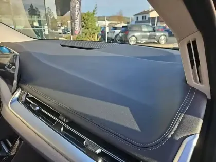 Photo 41 BMW Serie 2 Active Tourer 225e xDrive 245 ch DKG7