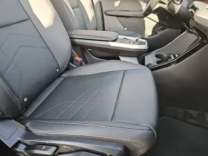 Photo 39 BMW Serie 2 Active Tourer 225e xDrive 245 ch DKG7