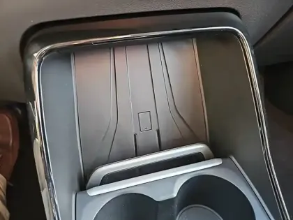 Photo 23 BMW Serie 2 Active Tourer 225e xDrive 245 ch DKG7