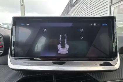 Photo 72 Peugeot 208  100 S&S BVM6