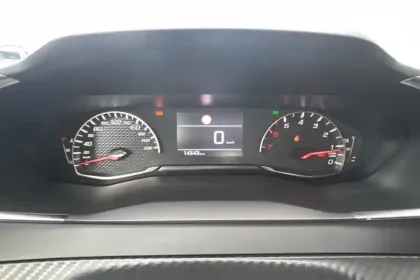 Photo 43 Peugeot 208  100 S&S BVM6