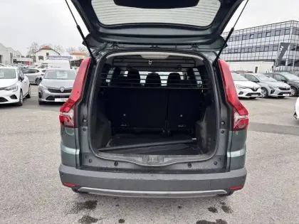 Photo 52 Dacia Jogger  Hybrid 140 5 places
