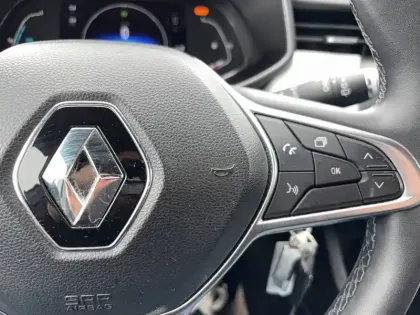 Photo 22 Renault Clio  E-Tech 140