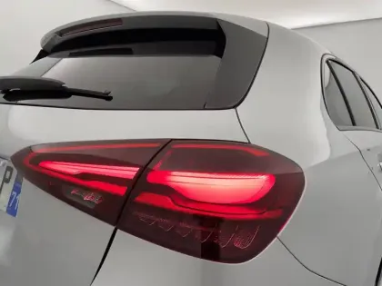 Photo 28 Mercedes Classe A Gén. IV (W177) Ph1 AMG Line 5