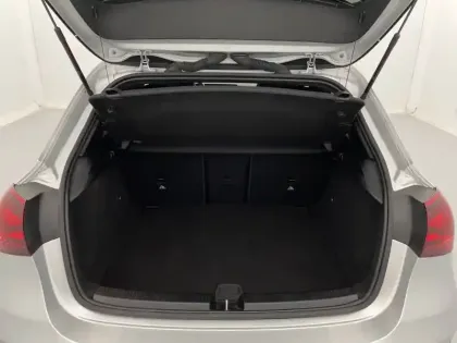 Photo 13 Mercedes Classe A Gén. IV (W177) Ph1 AMG Line 5