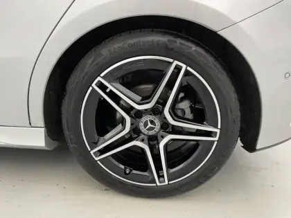 Photo 16 Mercedes Classe A Gén. IV (W177) Ph1 AMG Line 5