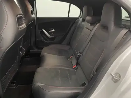 Photo 15 Mercedes Classe A Gén. IV (W177) Ph1 AMG Line 5