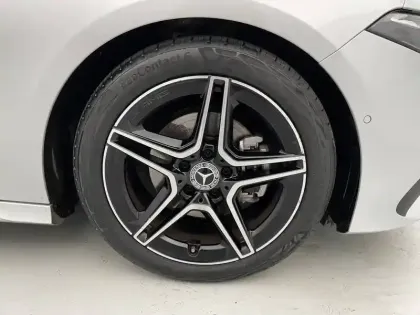 Photo 12 Mercedes Classe A Gén. IV (W177) Ph1 AMG Line 5