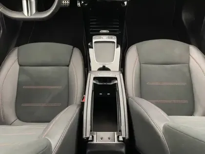 Photo 31 Mercedes Classe A Gén. IV (W177) Ph1 AMG Line 5