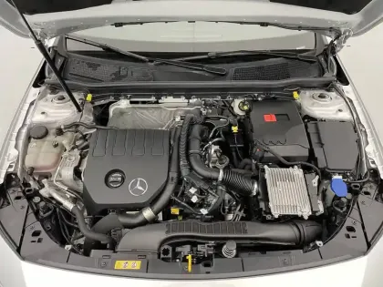 Photo 19 Mercedes Classe A Gén. IV (W177) Ph1 AMG Line 5