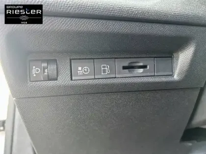 Photo 14 Peugeot 308  SW PHEV 180 e-EAT8