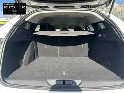 Photo 5 Peugeot 308  SW PHEV 180 e-EAT8