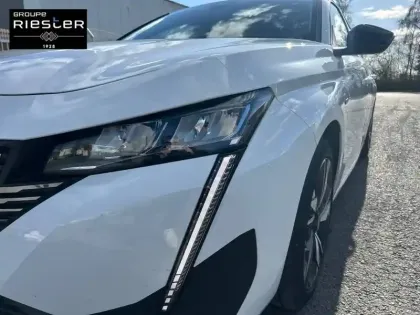 Photo 51 Peugeot 308  SW PHEV 180 e-EAT8