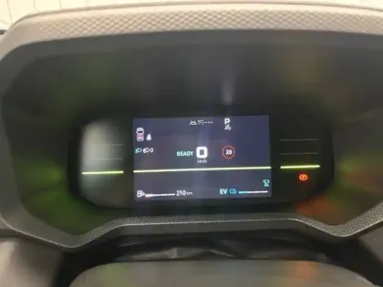 Photo 14 Dacia Duster  Hybrid 155