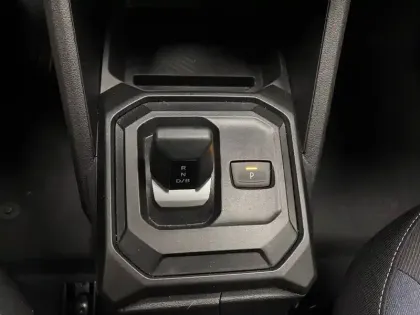 Photo 18 Dacia Duster  Hybrid 155