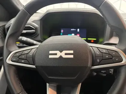 Photo 30 Dacia Duster  Hybrid 155