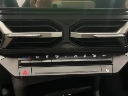 Photo 17 Dacia Duster  Hybrid 155