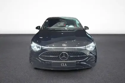 Photo 73 Mercedes CLA  220 8F-eDCT