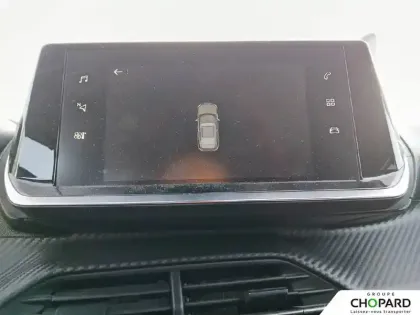 Photo 15 Peugeot 2008  PureTech 130 S&S EAT8