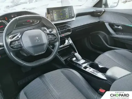 Photo 9 Peugeot 2008  PureTech 130 S&S EAT8