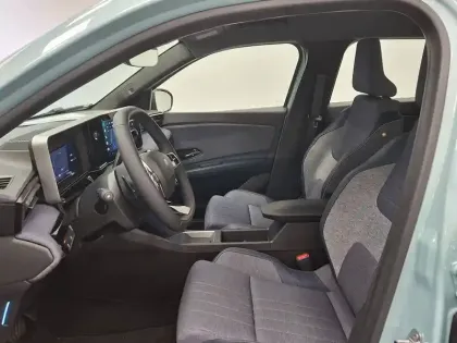 Photo 10 Renault 4 Renault  E-Tech Electrique 150 ch autonomie confort