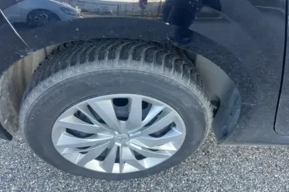 Photo 14 Peugeot 208  BlueHDi 100 S&S BVM6 2 Places