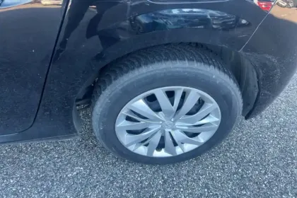 Photo 11 Peugeot 208  BlueHDi 100 S&S BVM6 2 Places