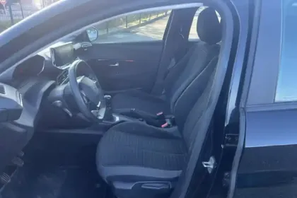 Photo 10 Peugeot 208  BlueHDi 100 S&S BVM6 2 Places