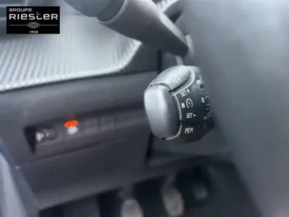 Photo 26 Peugeot 208  BlueHDi 100 S&S BVM6