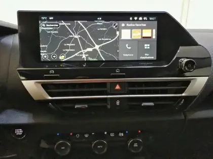 Photo 18 Citroën C4  Hybride 136 e-DCS6