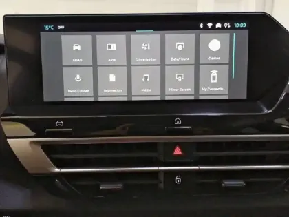 Photo 23 Citroën C4  Hybride 136 e-DCS6