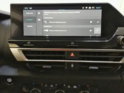 Photo 20 Citroën C4  Hybride 136 e-DCS6