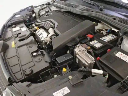 Photo 14 Citroën C4  Hybride 136 e-DCS6