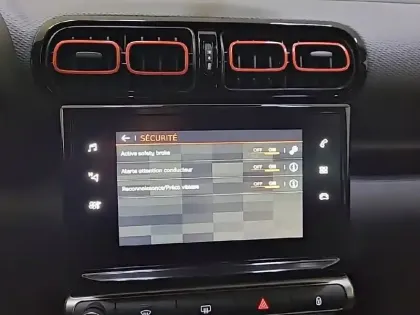 Photo 21 Citroën C3 Aircross  PureTech 130 S&S EAT6