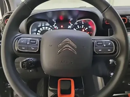 Photo 8 Citroën C3 Aircross  PureTech 130 S&S EAT6