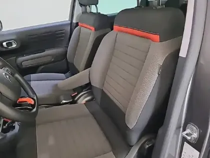 Photo 10 Citroën C3 Aircross  PureTech 130 S&S EAT6