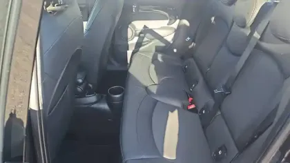 Photo 10 Mini Mini Hatch 5 Portes Cooper 136 ch DKG7