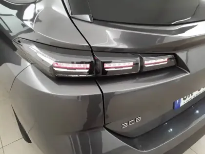 Photo 58 Peugeot 308  SW BlueHDi 130ch S&S EAT8