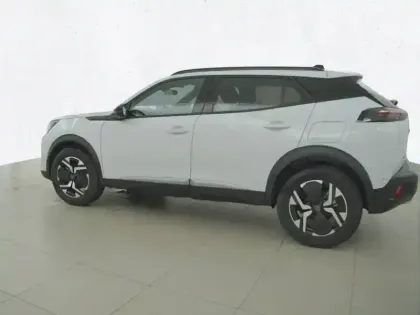 Photo 24 Peugeot 2008  Hybrid 145 e-DCS6