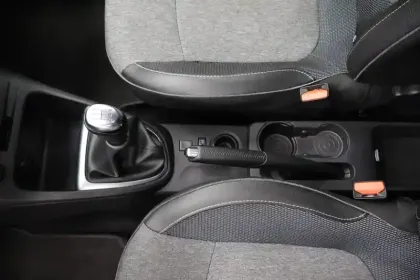 Photo 18 Renault Captur  dCi 110 Energy