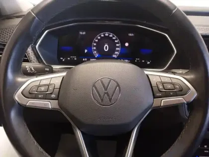 Photo 23 Volkswagen T-cross  1.0 TSI 110 Start/Stop DSG7