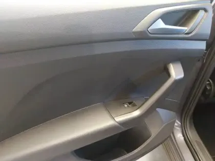 Photo 28 Volkswagen T-cross  1.0 TSI 110 Start/Stop DSG7