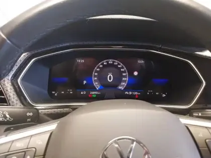 Photo 13 Volkswagen T-cross  1.0 TSI 110 Start/Stop DSG7