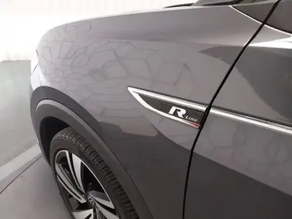 Photo 37 Volkswagen T-cross  1.0 TSI 110 Start/Stop DSG7