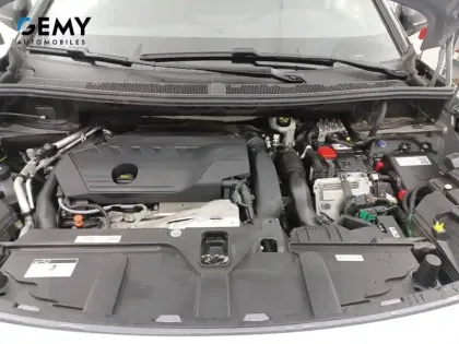 Photo 14 Peugeot 3008  Hybrid 225 e-EAT8