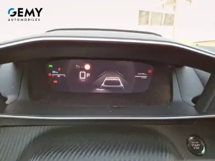 Photo 28 Peugeot 208  Hybrid 136 e-DCS6